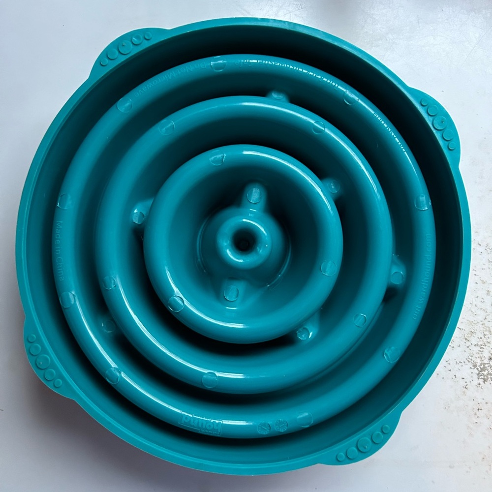 Outward Hound slow feeder, Large Turquoise